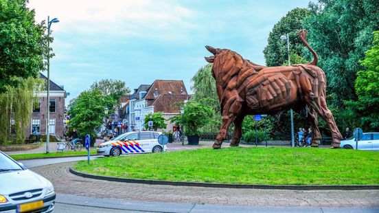 Party roundabout Amersfoort partially closed by police