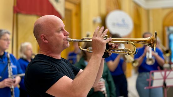 Protest songs and petitions Utrecht organizations fight against budget cuts