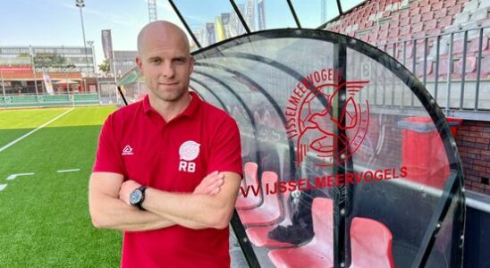 Raymond Bronkhorst must promote with IJsselmeervogels That has been made