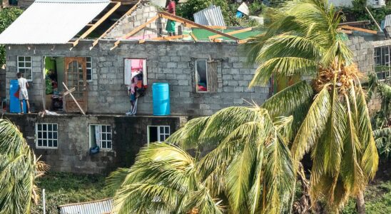 Several dead in hurricane Beryl