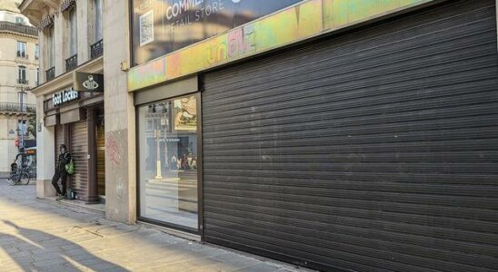 Store windows were covered with blackboards one by one The