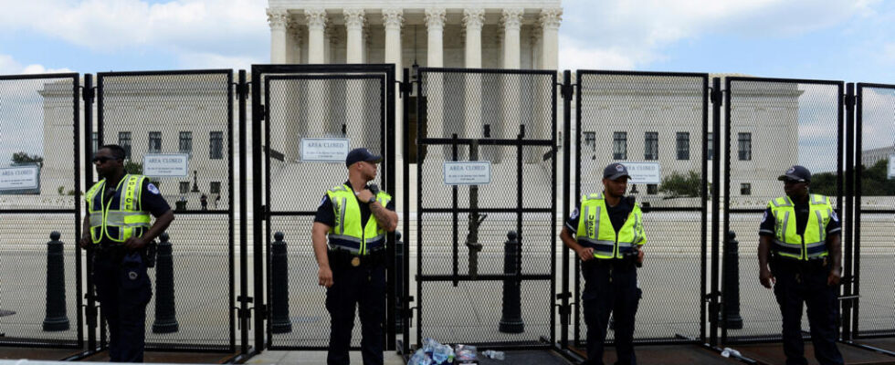 Supreme Court grants partial victory to Donald Trump on immunity