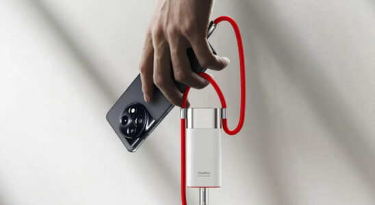 This new 3 in 1 charger fixes all the flaws of external