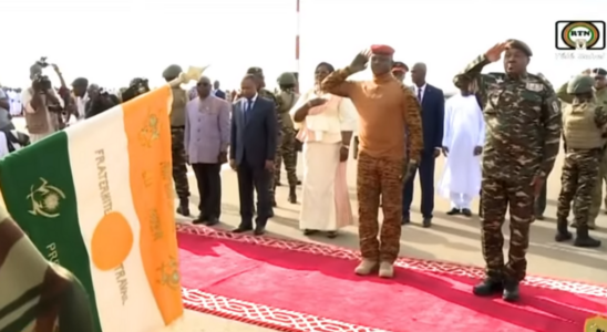 Warm welcome in Niamey for Captain Ibrahim Traore