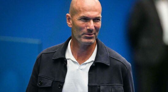 Zinedine Zidane Despite Teddy Riners displeasure the last Olympic torchbearer