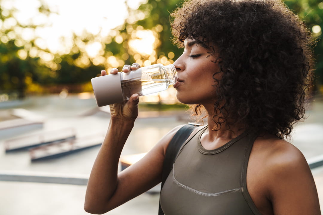 1722575532 480 Heres How Often You Absolutely Should Wash Your Water Bottle