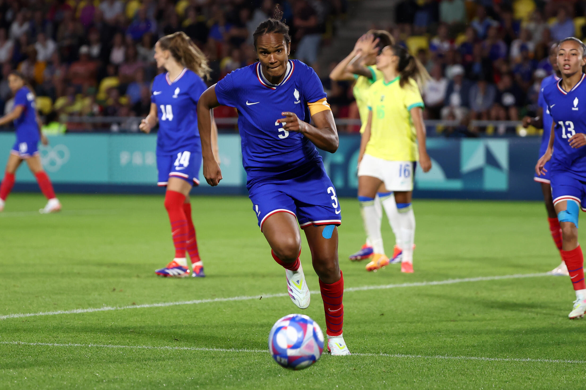 French captain Wendie Renard against Brazil in the quarter-finals, August 3, 2024 in Nantes