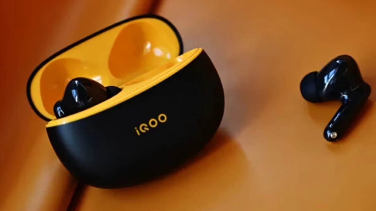 1724323138 665 Affordable iQOO TWS 1e Headphones Features Announced 42 Hours of