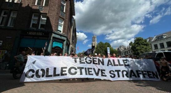 200 FC Utrecht supporters demonstrate against naive and politically driven