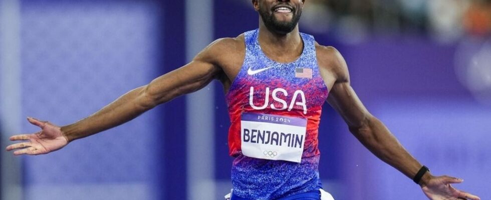 2024 Olympics American Rai Benjamin dethrones Karsten Warholm and takes