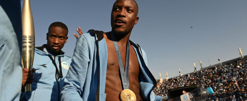 2024 Olympics Botswana celebrates sprinter Letsile Tebogo its first gold