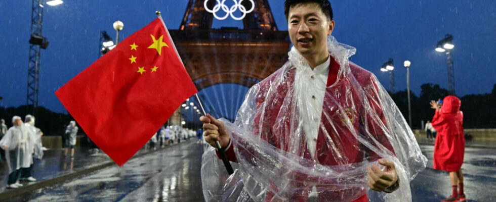 2024 Paralympic Games A large Chinese delegation arrives in Paris