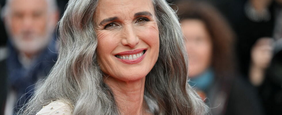 Andie MacDowell What She Drinks Every Morning To Stay Beautiful