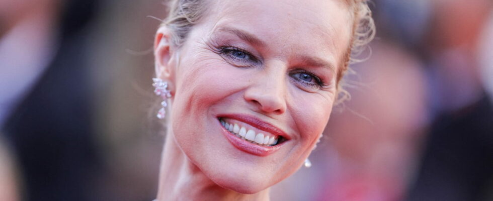 At 51 Eva Herzigova proves shes still an exceptional model