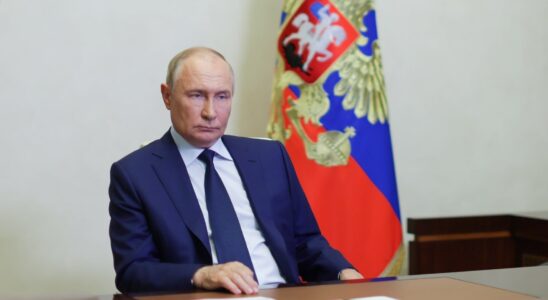 At bay Putin must give assurances to his security services