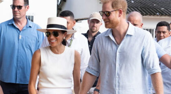 Brigitte Macron ultra chic in a sky blue ensemble Meghan