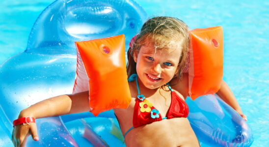 Buoys armbands Unnecessary purchases at the pool or at the