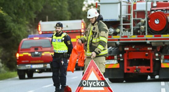 Complete standstill on E18 after crash one seriously injured