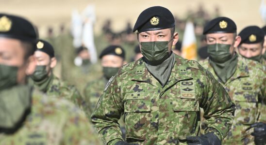 Corruption top secret information The Japanese army shaken by scandals