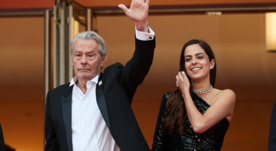 Death of Alain Delon his daughter Anouchka breaks her silence