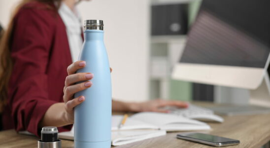 Heres How Often You Absolutely Should Wash Your Water Bottle