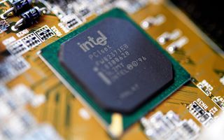 Intel SP cuts rating to BBB with negative outlook