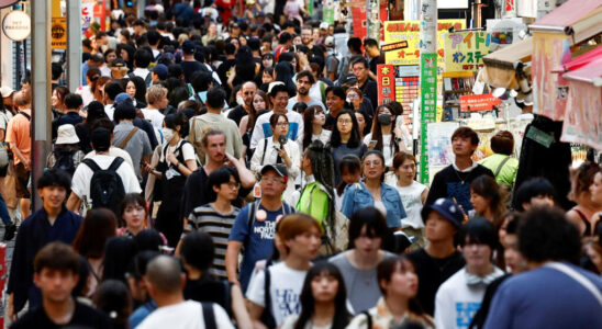 Japan Proposal to pay single women to move to the