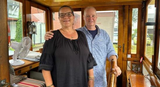 Joris and Marjolein live on a historic cargo ship You