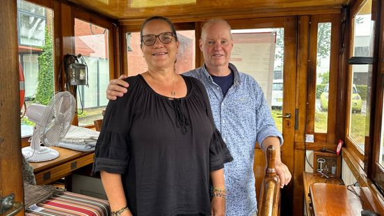 Joris and Marjolein live on a historic cargo ship You