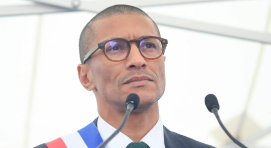 Karim Bouamrane considered as Prime Minister Why his profile could