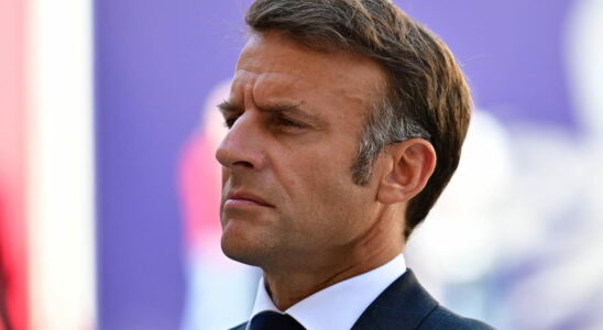 Macron takes his time Lucie Castets doesnt give up