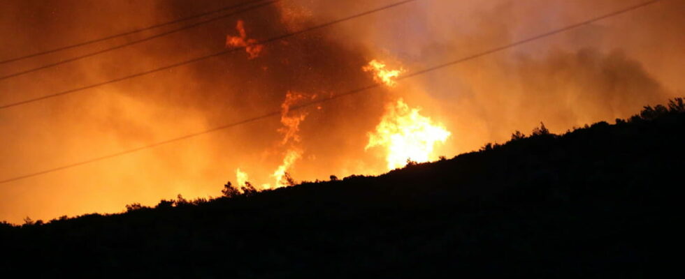 Major fires near Athens