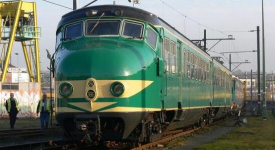 NS puts historic trains back on the road Muizeneus and