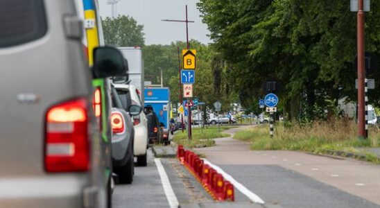 Stuck in traffic chaos for five hours in Nieuwegein I