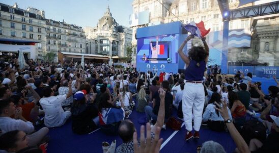 To each his own match in Paris city of love