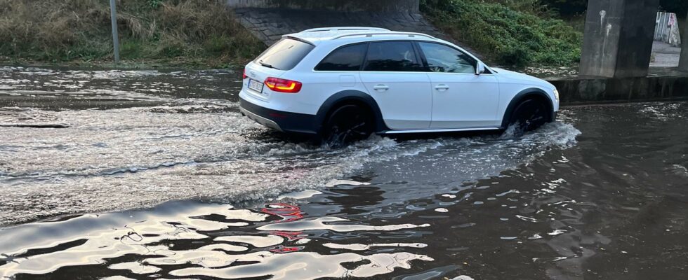 Water damage closed roads – and heat records