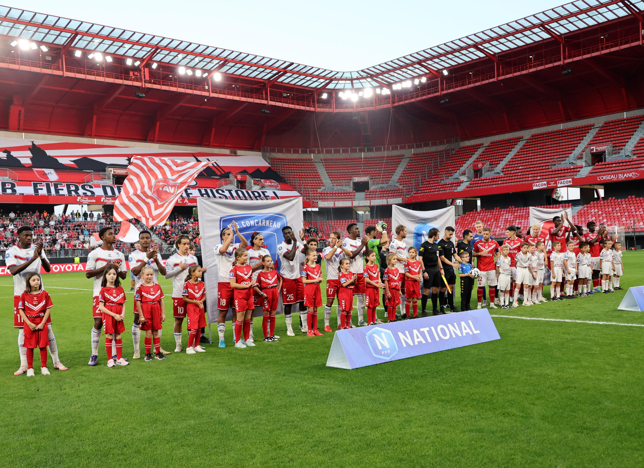 More than 6,000 spectators for the National meeting between Valenciennes and Concarneau on September 20