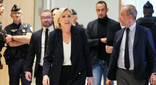 At the RN trial the serenity of Marine Le Pen