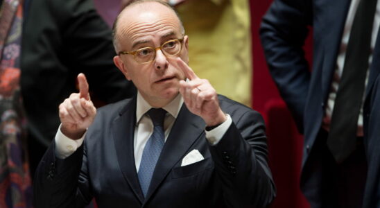 Cazeneuve Premier better placed than Xavier Bertrand to become Prime