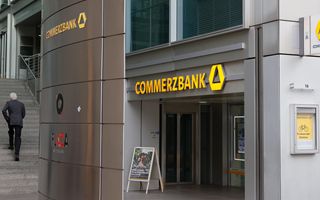 Commerzbank Federal government to sell remaining 1649 stake