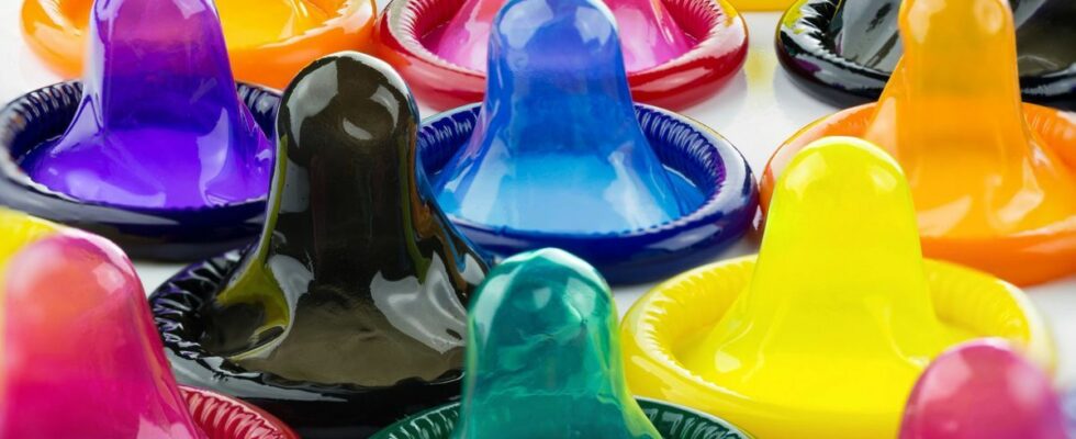 Condom use declining worryingly among European adolescents WHO