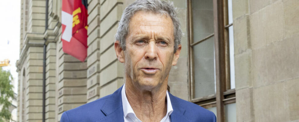 Convicted in Switzerland for corruption businessman Beny Steinmetz requests a