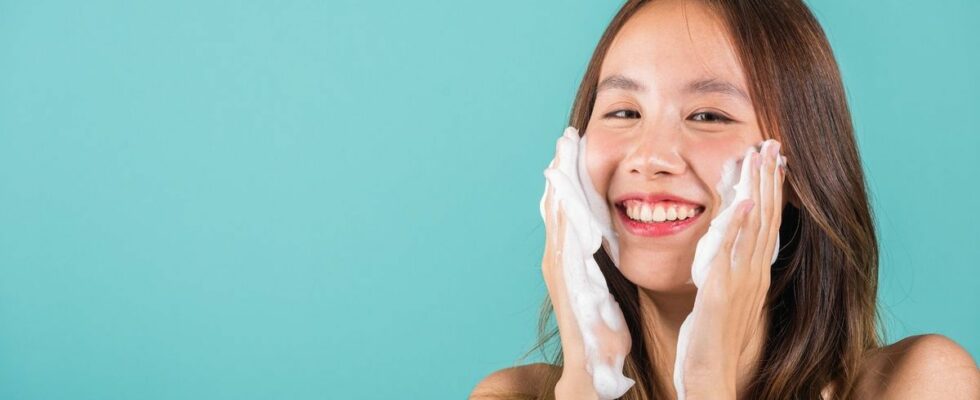 Dermatologist Reveals How to Properly Clean Your Face When You