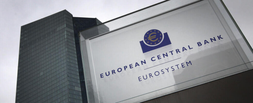 ECB urges European banks still active in Russia to withdraw