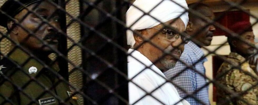 Former dictator Omar al Bashir transferred to prison north of Khartoum