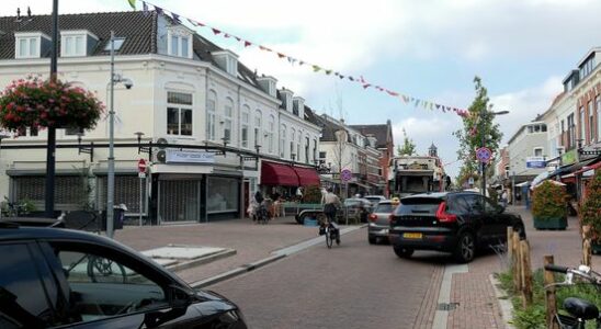 Frustration in Kanaalstraat It has become a residential area