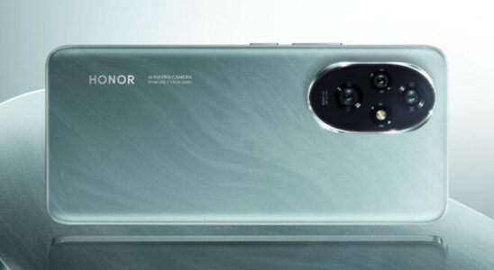 HONOR 200 Pro wins Smartphone of the Year award from