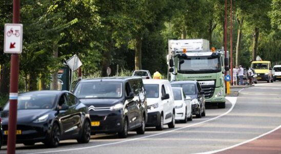 Heavy traffic jams expected again on roads around Utrecht