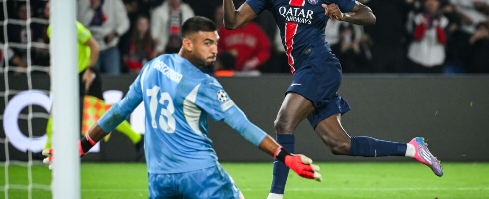 LIGUE 1 Reims PSG a test at the top