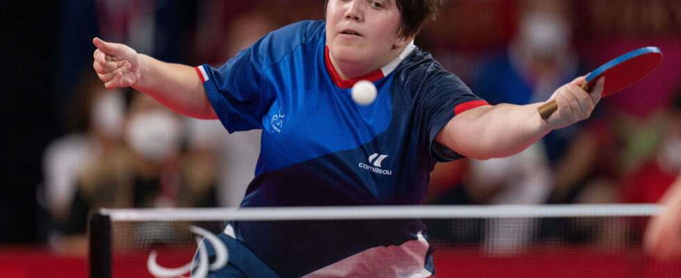 Lea Ferney who is the table tennis champion